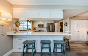 Kitchen 2-2