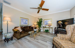 Living Room 3-2