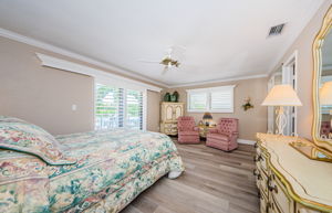 Master Bedroom 1b