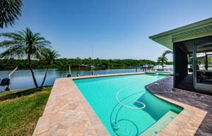 Pool 4