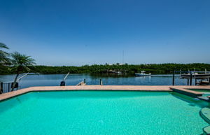 Pool 5