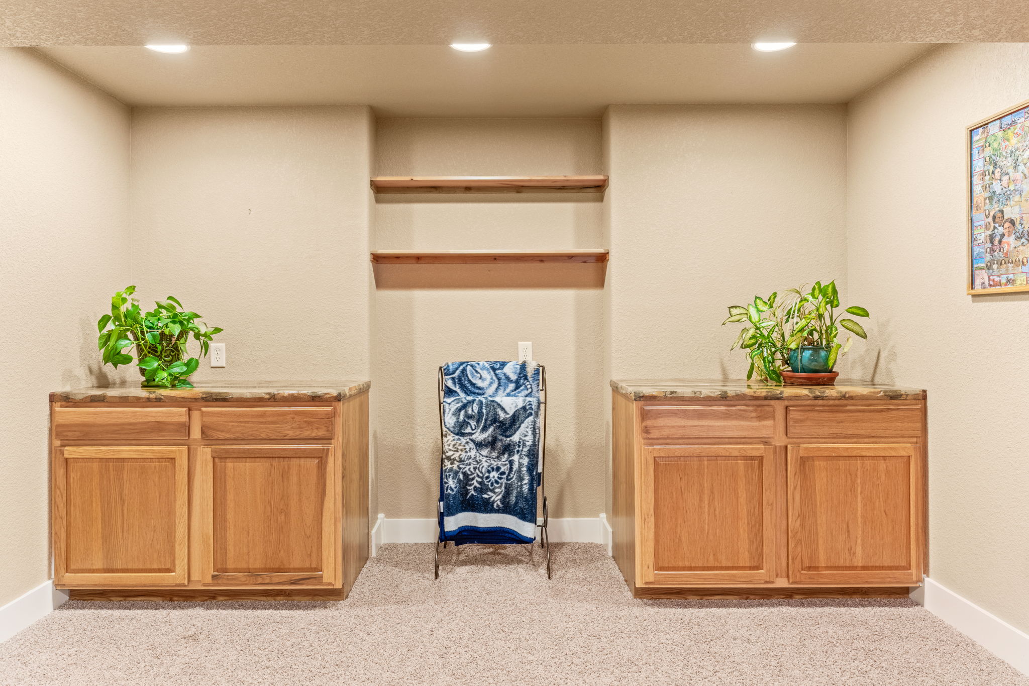  Photo 31