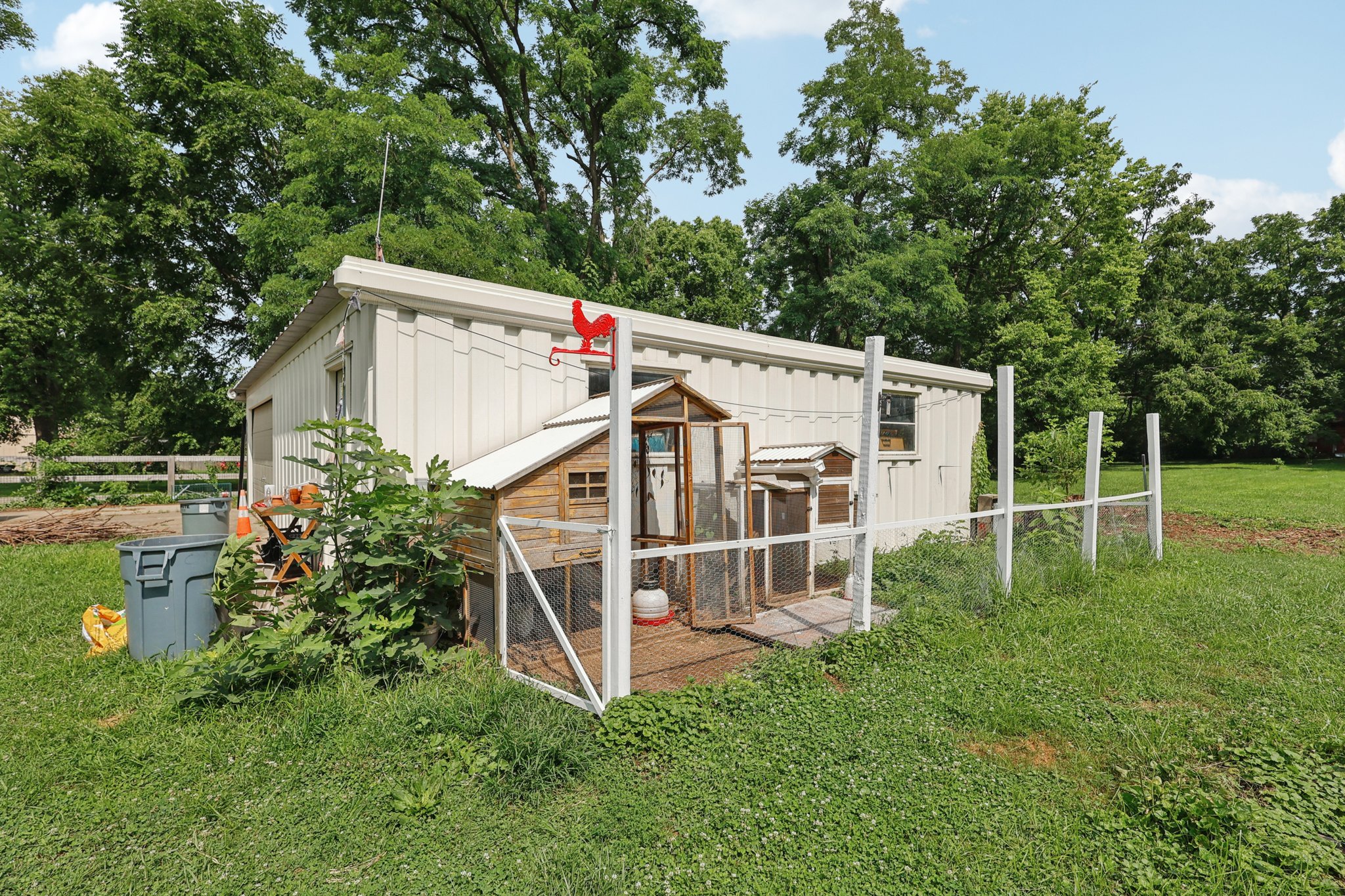 Hendrickson Rd-S1607-072.jpg