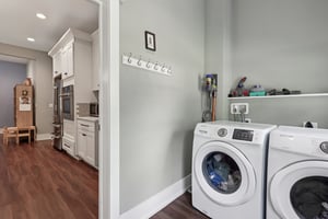 Hendrickson Rd-S1607-039.jpg