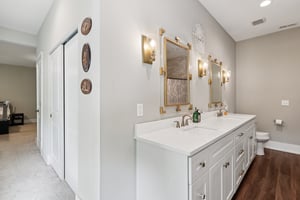 Hendrickson Rd-S1607-057.jpg