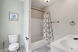 Hendrickson Rd-S1607-062.jpg