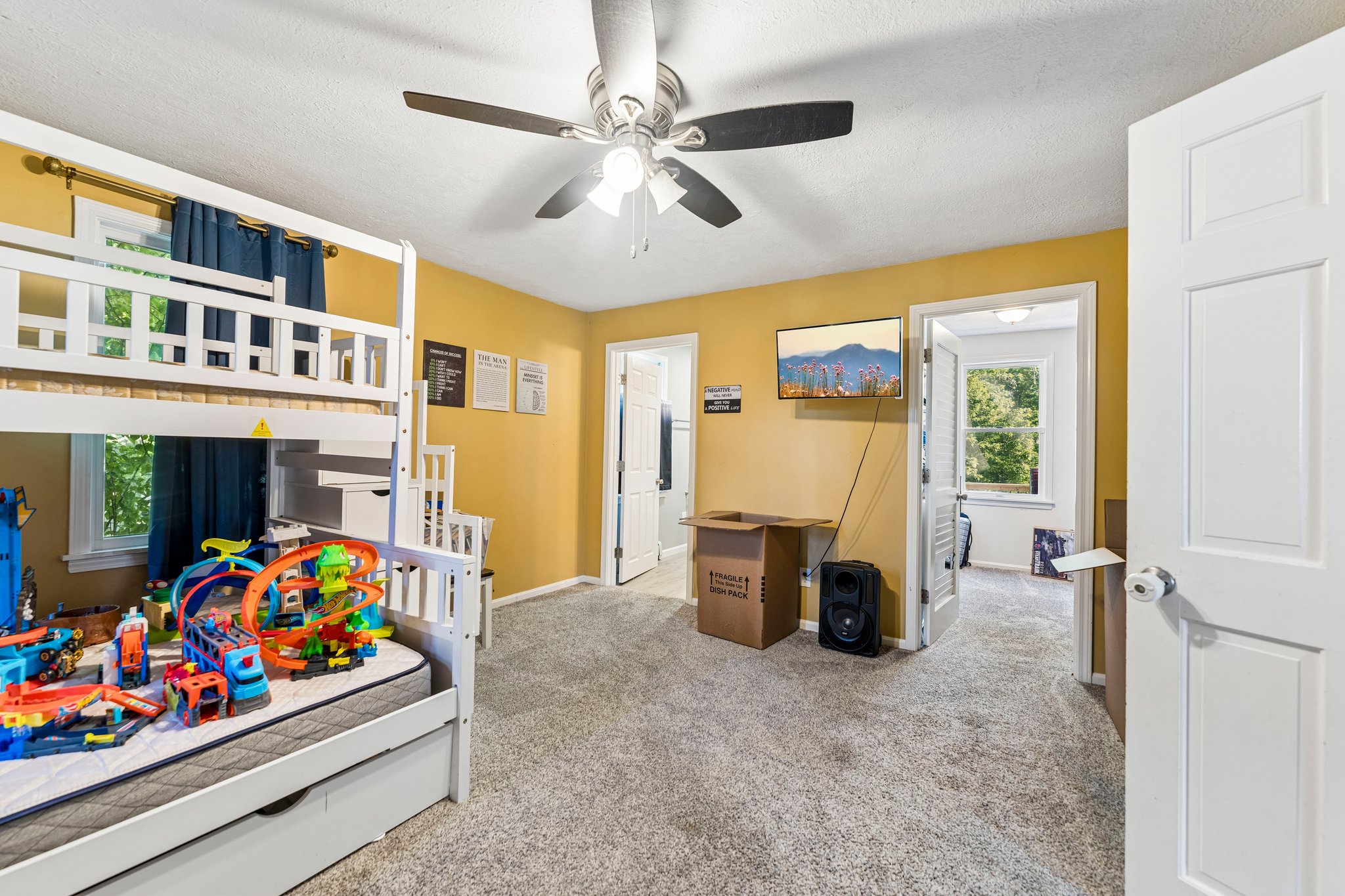 6711 Norwalk Rd-S0907-036.jpg