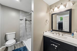 6711 Norwalk Rd-S0907-040.jpg