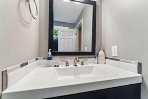 6711 Norwalk Rd-S0907-041.jpg