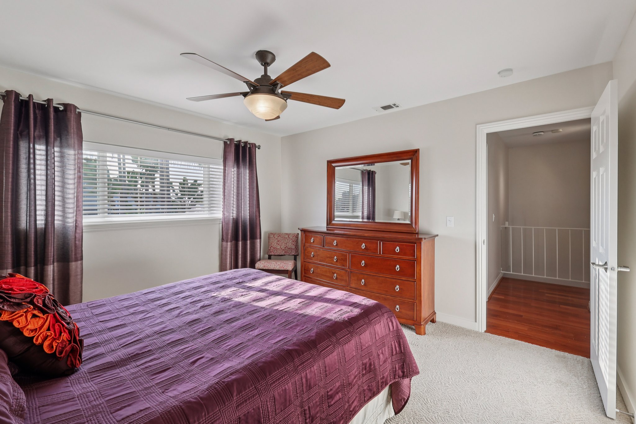 Cantil St-S0811-030.jpg