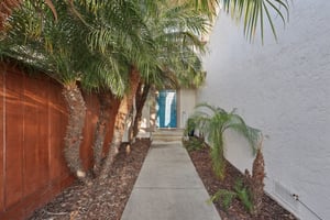 Cantil St-S0811-005.jpg