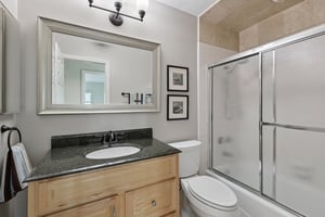 Cantil St-S0811-038.jpg