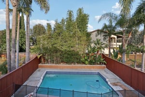 Cantil St-S0811-053.jpg