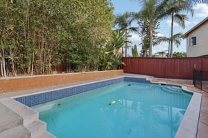 Cantil St-S0811-054.jpg