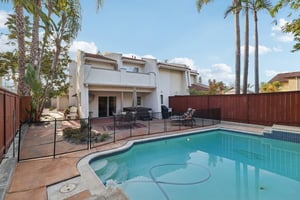 Cantil St-S0811-057.jpg