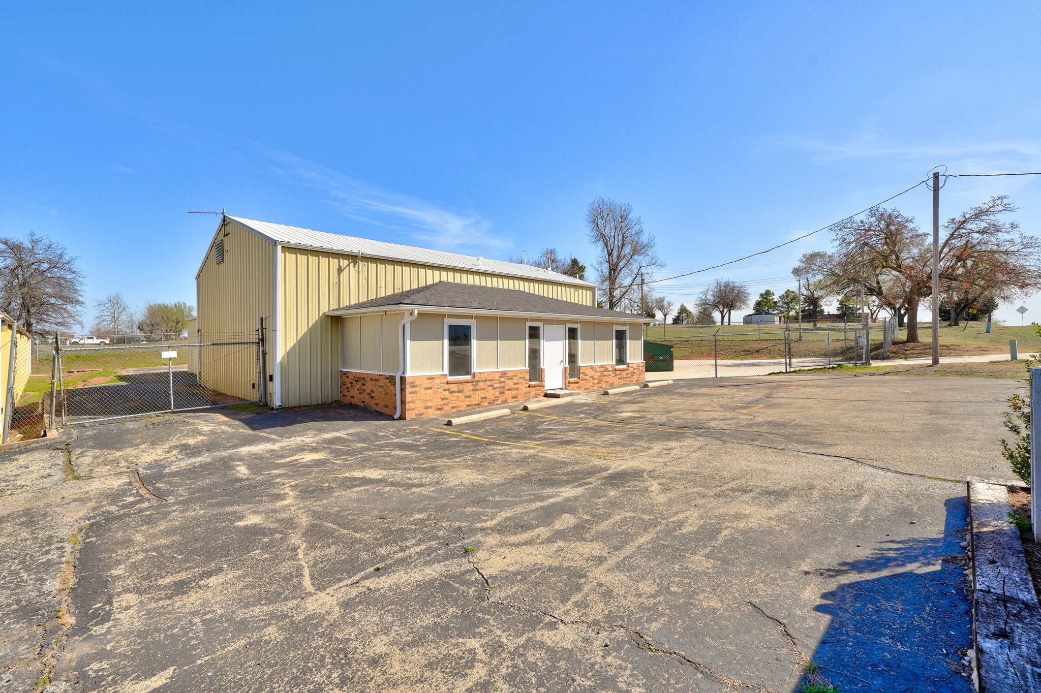 6712 N Coltrane Rd, Edmond, OK 73034 Nested Tours