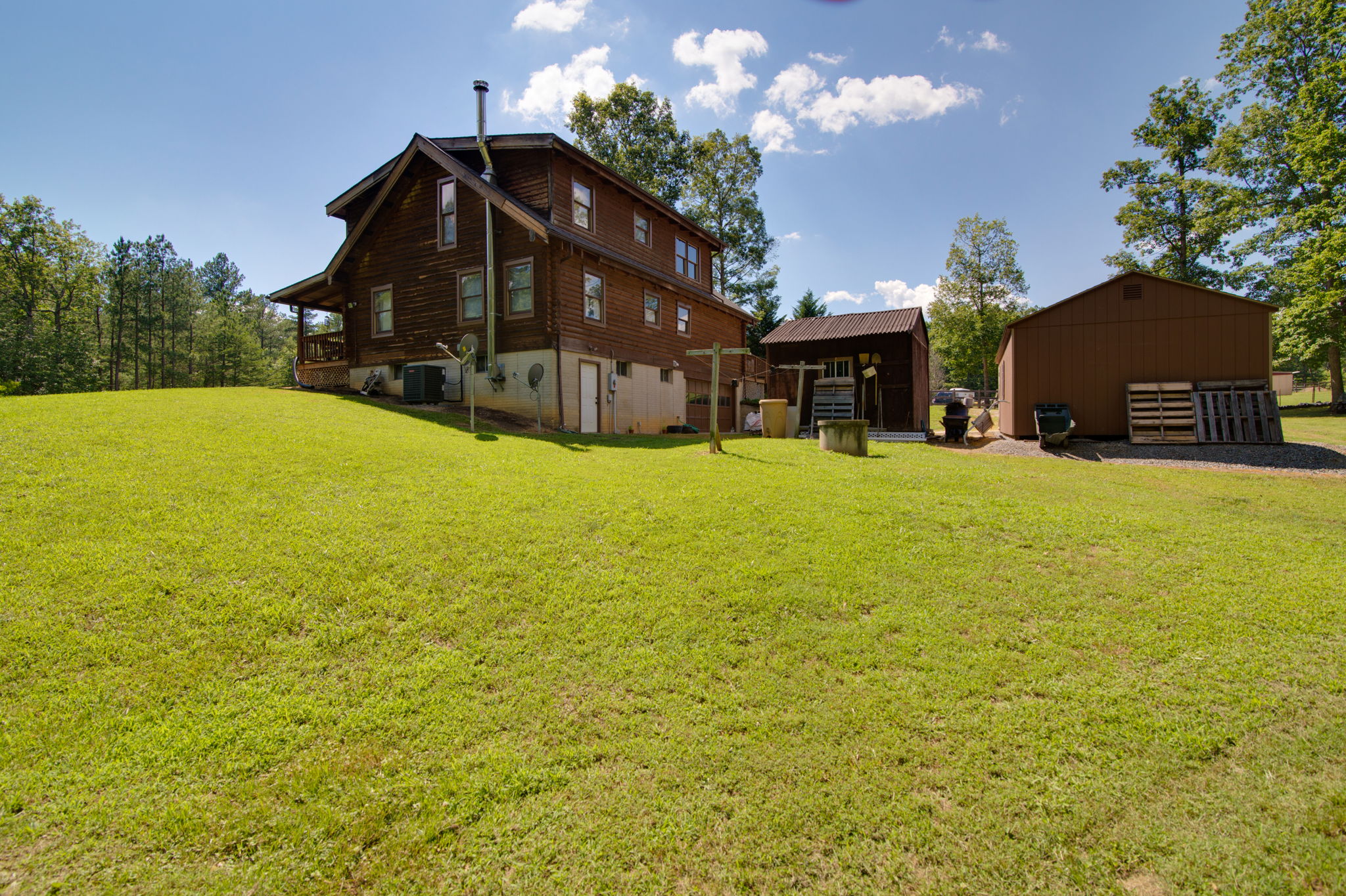 6713 Lawyers Rd., Spotsylvania, VA 22551 Frame Magic Video & Photo