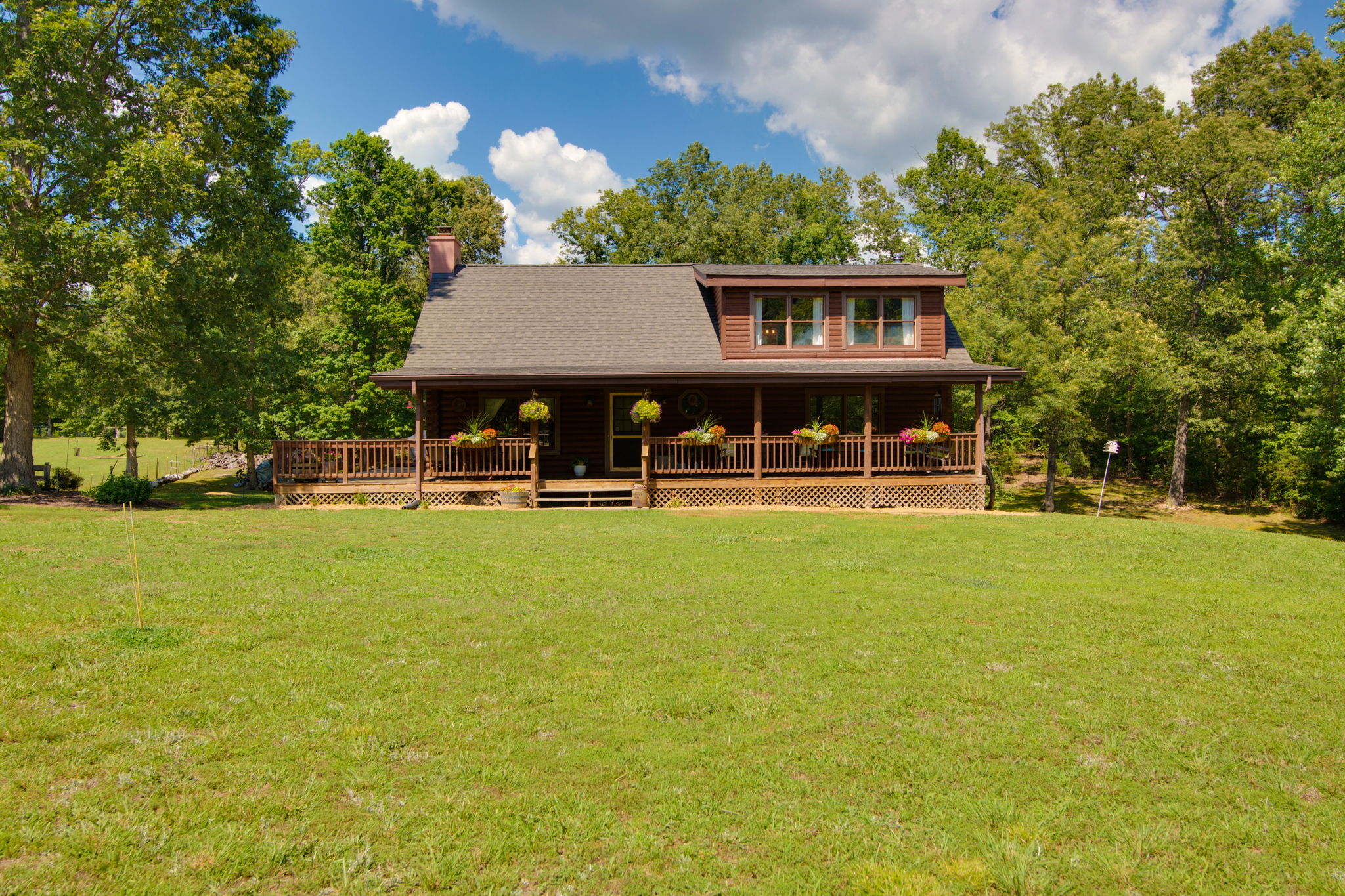 6713 Lawyers Rd., Spotsylvania, VA 22551 Frame Magic Video & Photo