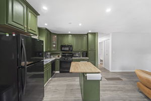  Photo 23