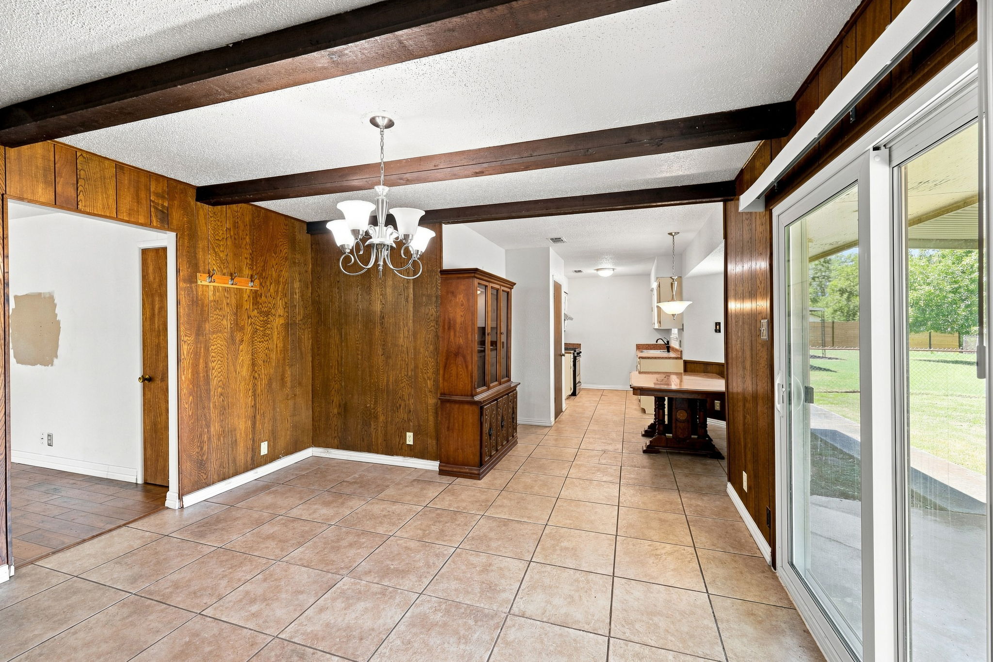 Dining Room/Kitchen