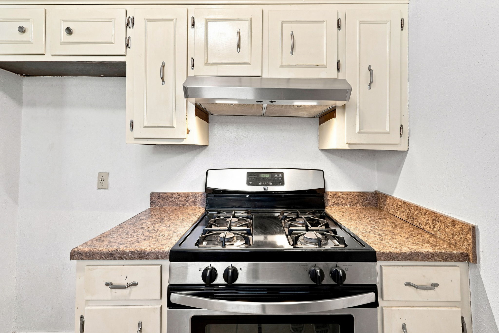 Kitchen 1
