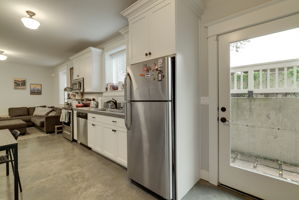  Photo 47