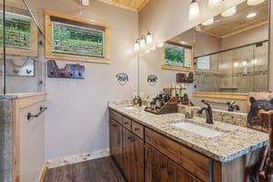 Local_Flavor_Films-672_Foot_Hills_Dr_Cleveland_GA-321.jpg