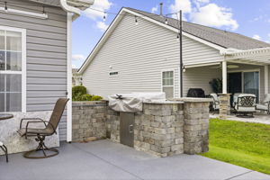  Photo 44