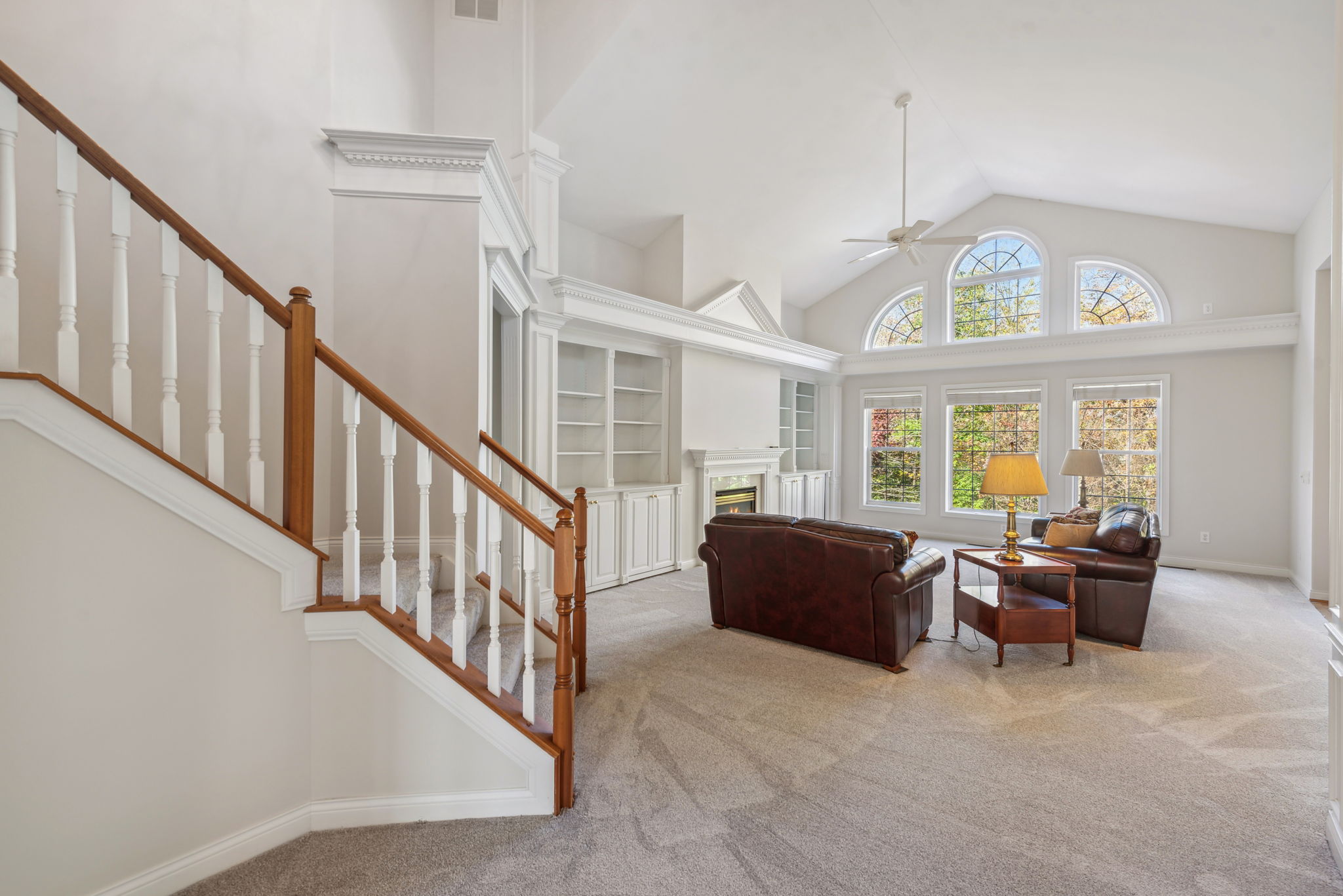 02_Interior
