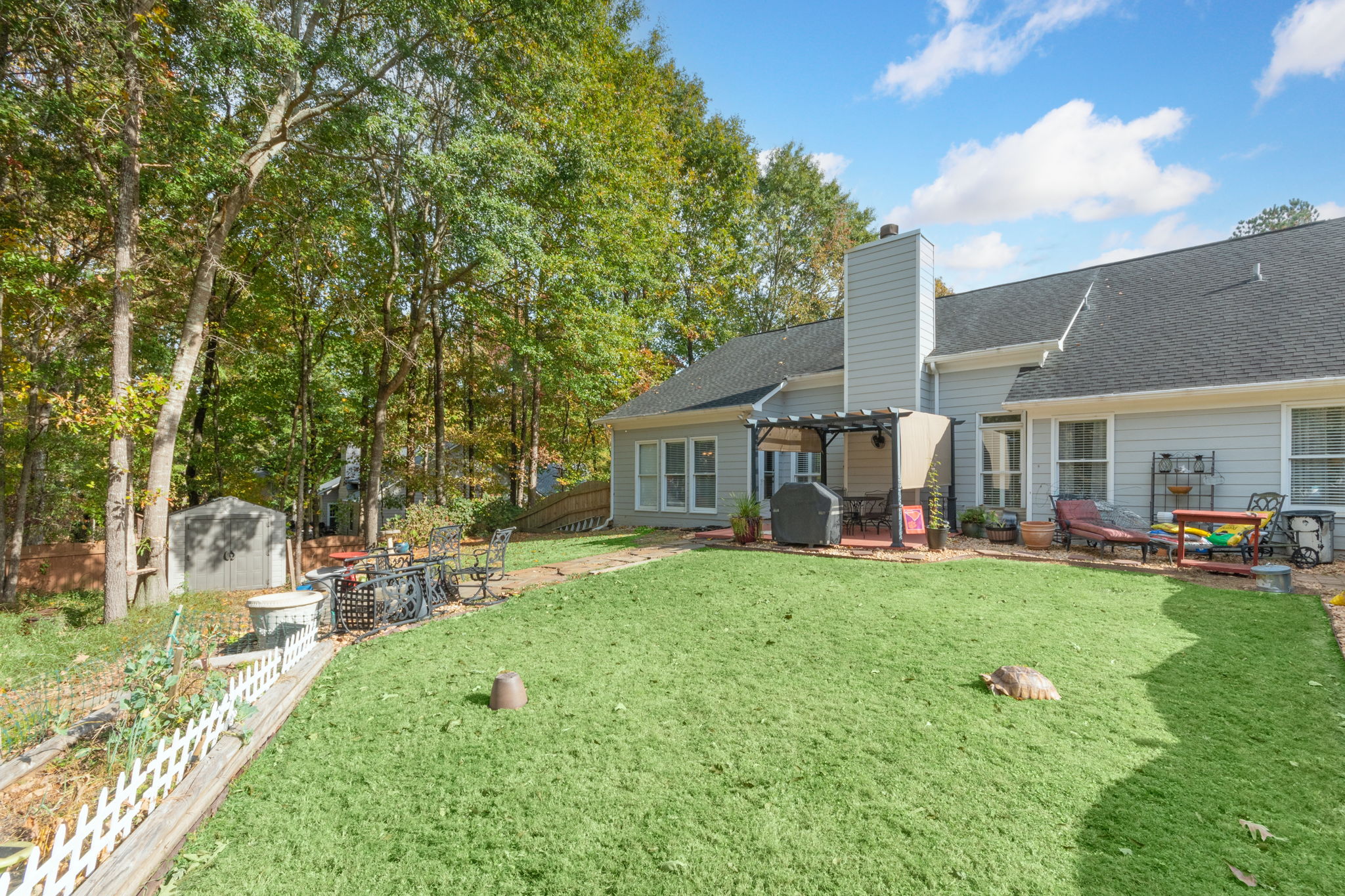 6720 Torrey Pine Cir, Suwanee, GA 30024, USA Photo 28