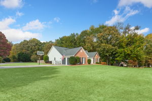 6720 Torrey Pine Cir, Suwanee, GA 30024, USA Photo 2