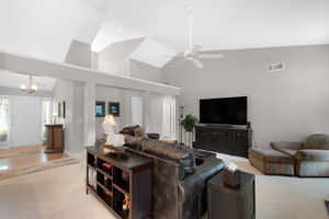 6720 Torrey Pine Cir, Suwanee, GA 30024, USA Photo 8