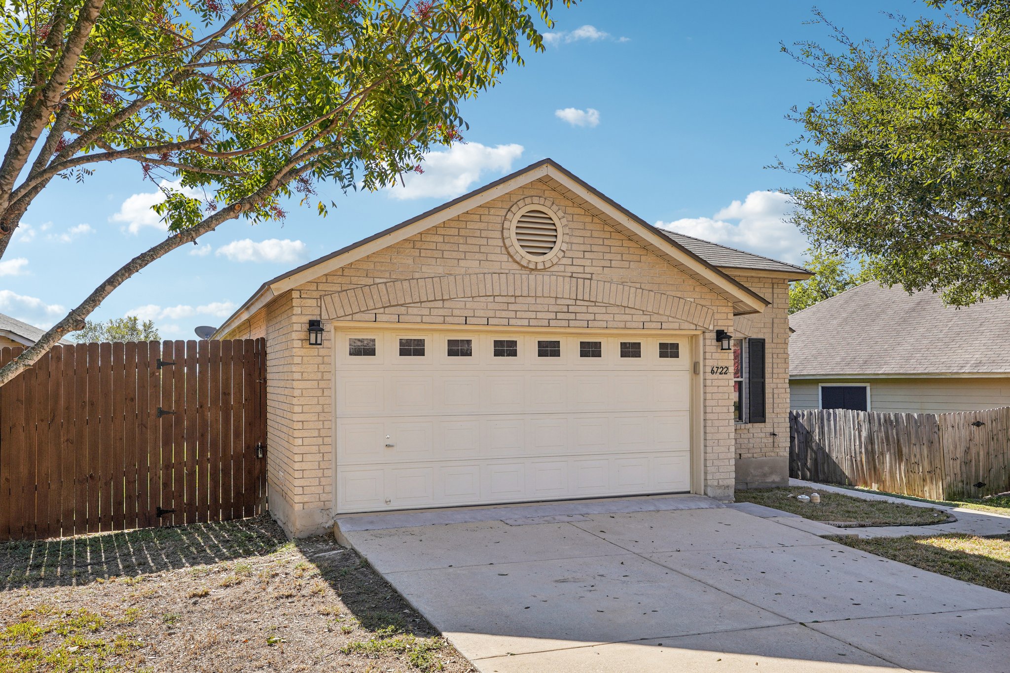 Millrock Pass-S0611-002.jpg