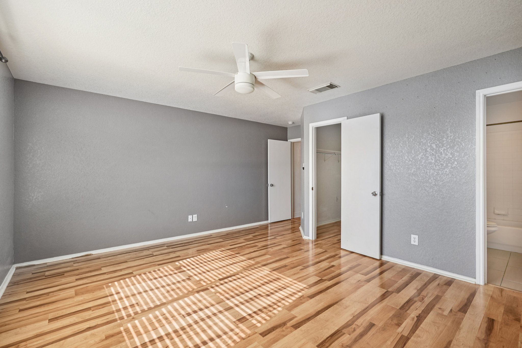 Millrock Pass-S0611-020.jpg