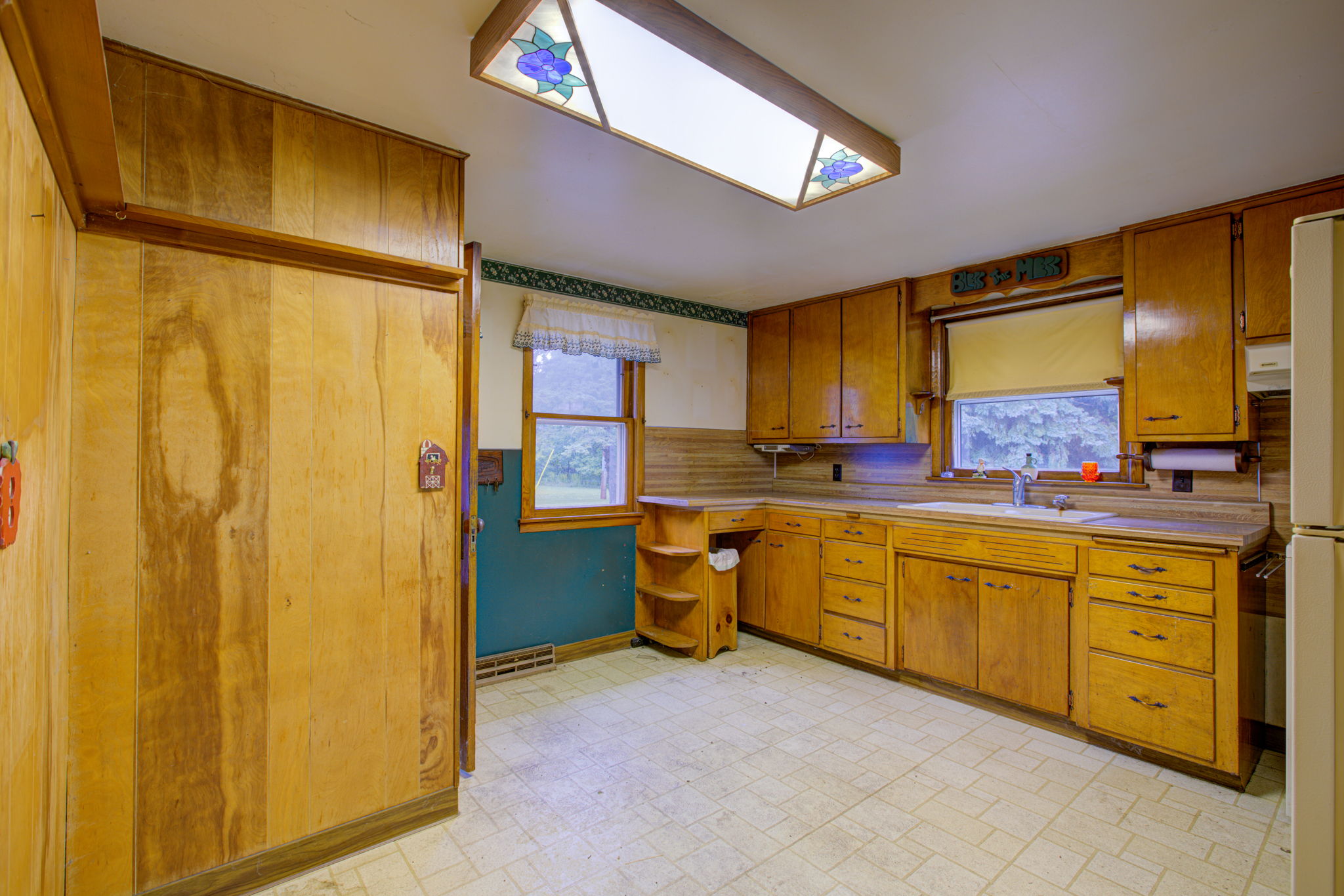 9 Kitchen