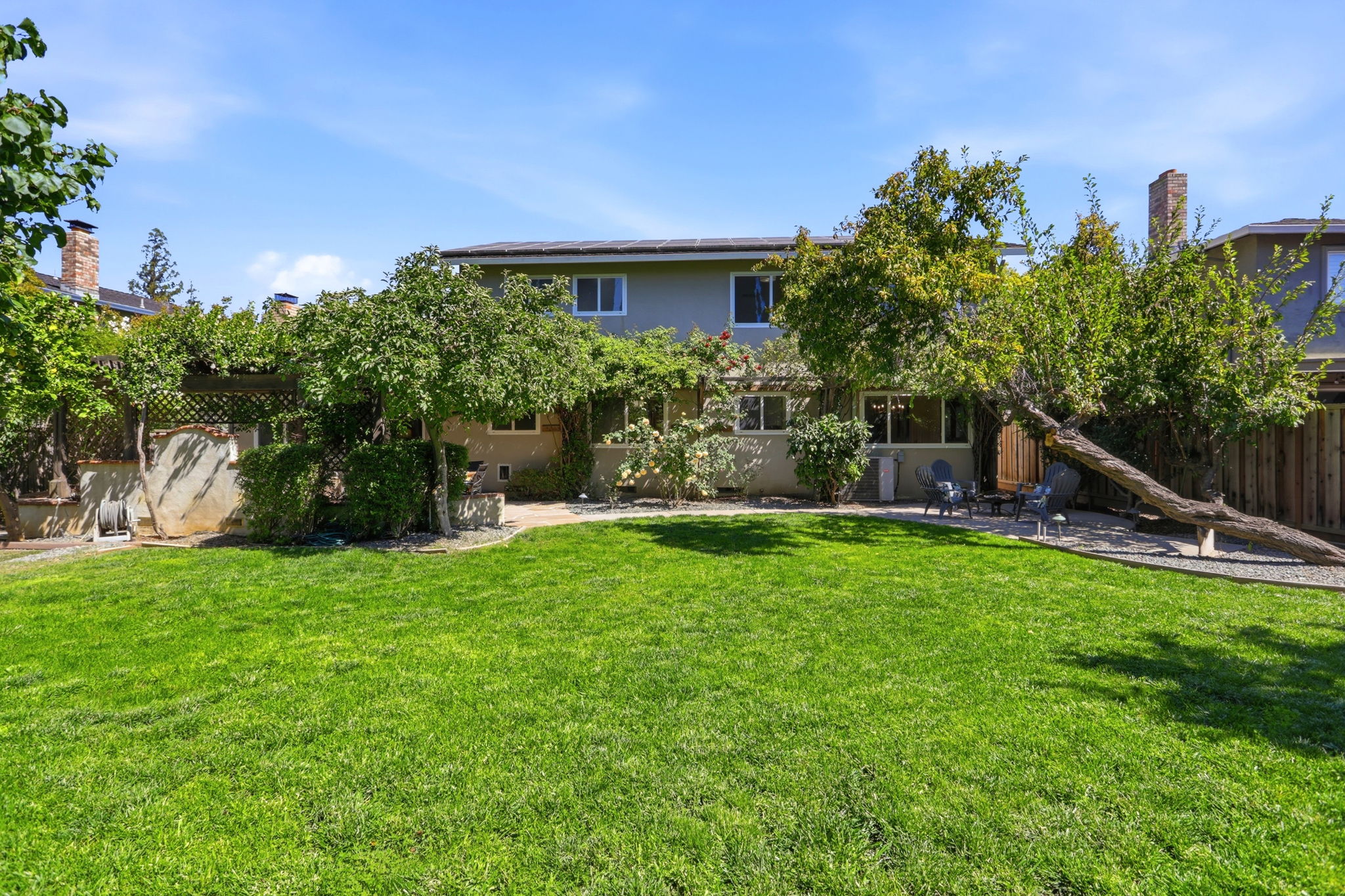 047_F8_6725 Bret Harte Dr