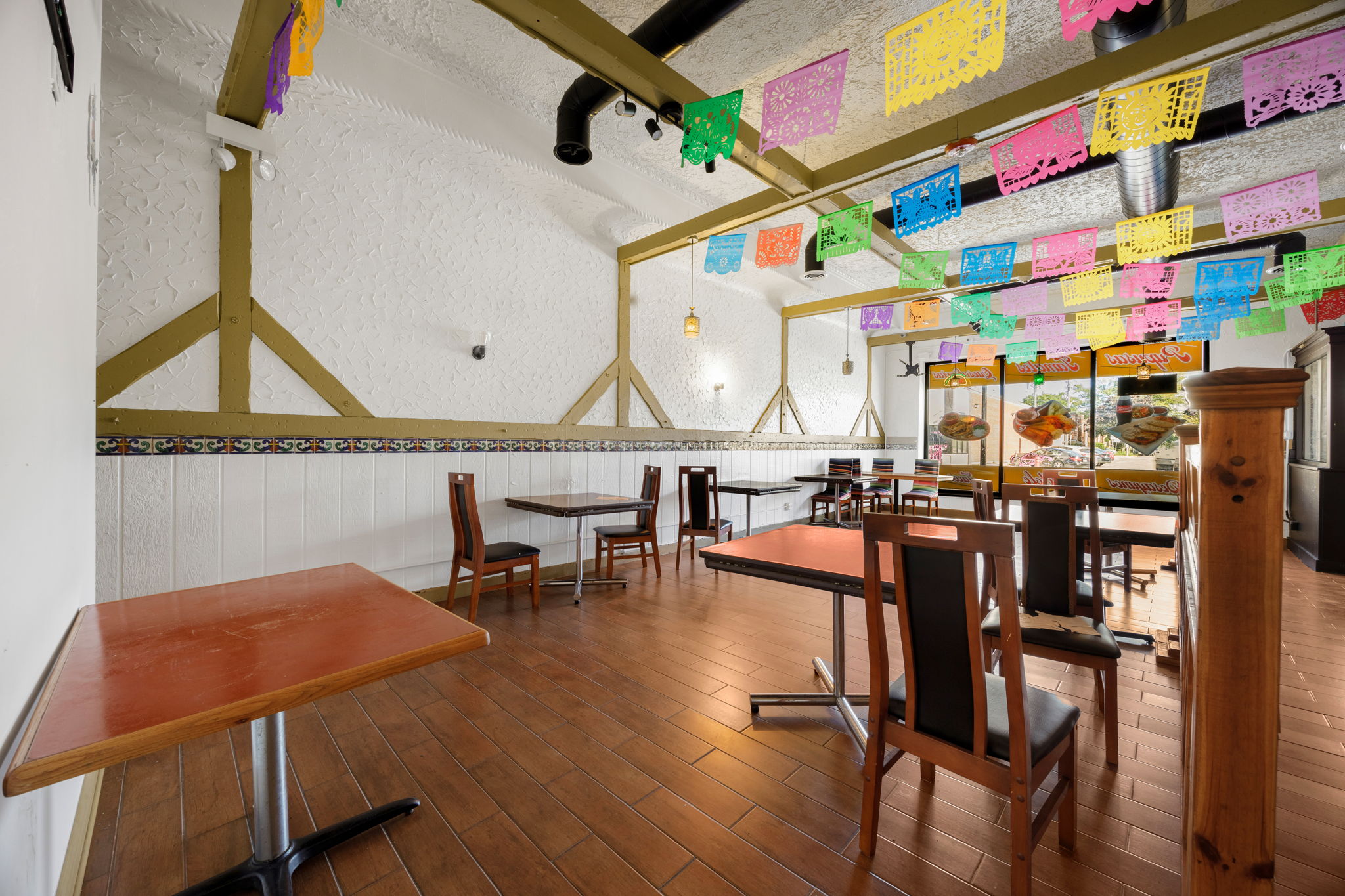 6725 Cermak Rd, Berwyn, IL 60402_0004