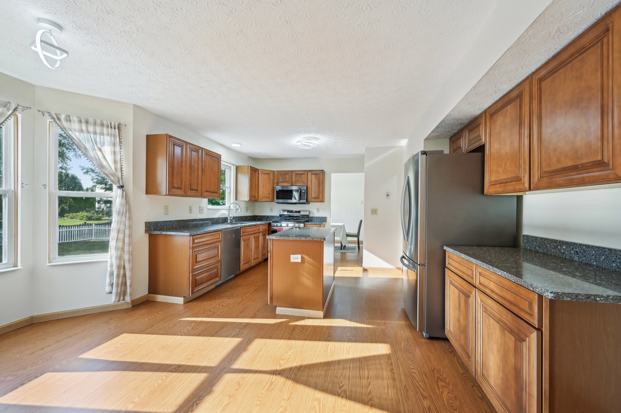 Hilmar Dr-014.jpg