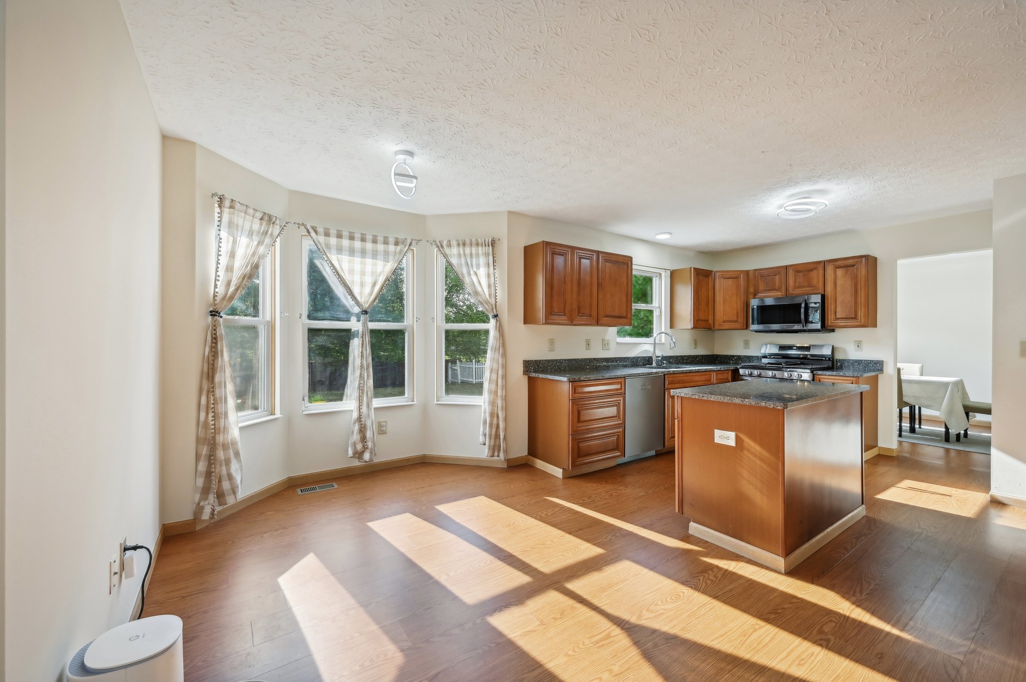 Hilmar Dr-015.jpg