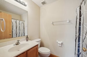 Hilmar Dr-029.jpg