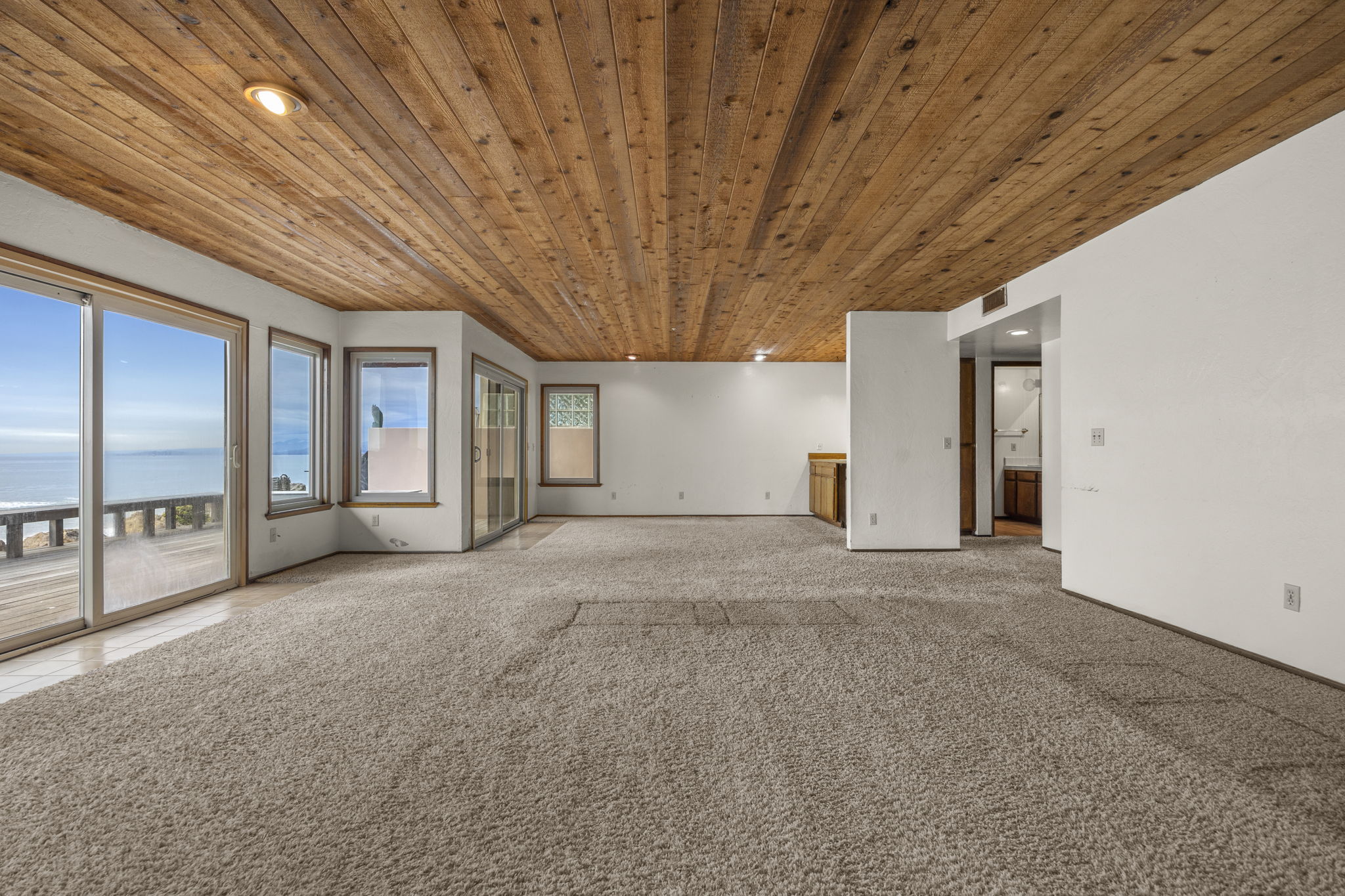 6726 Breakers Way, Ventura, CA 93001 Upmarket Media