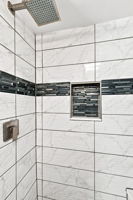 Bathroom1b
