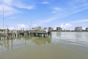 Dock9