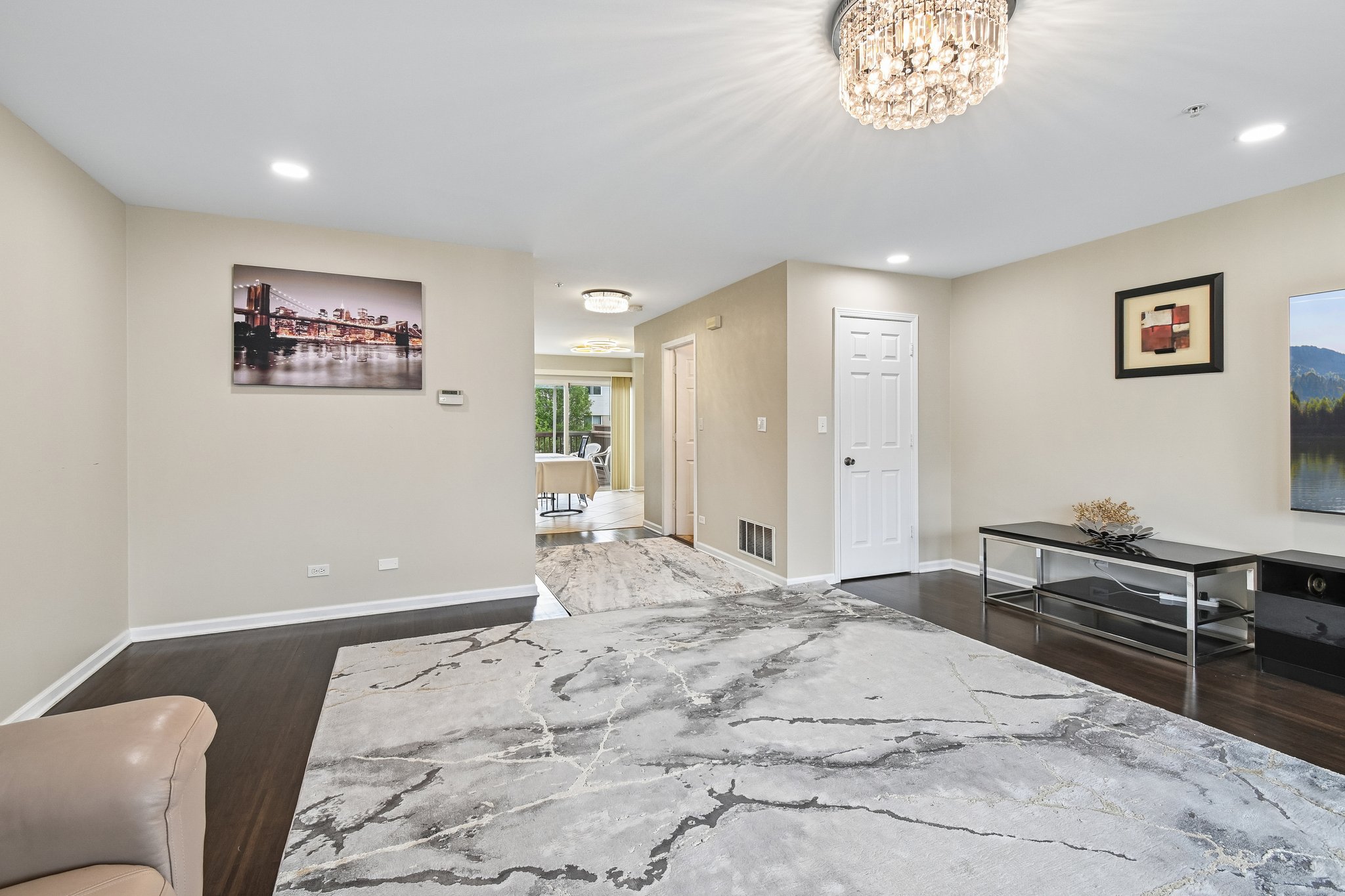 673 Fountainview Dr-S1405-012.jpg