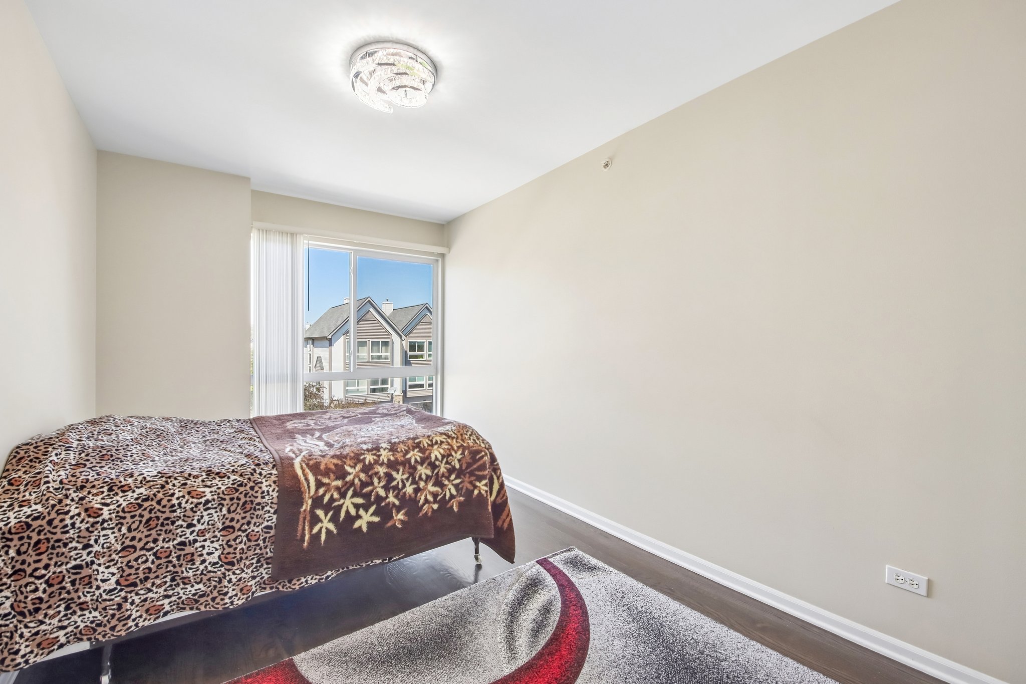 Fountainview Dr-S1605-028.jpg