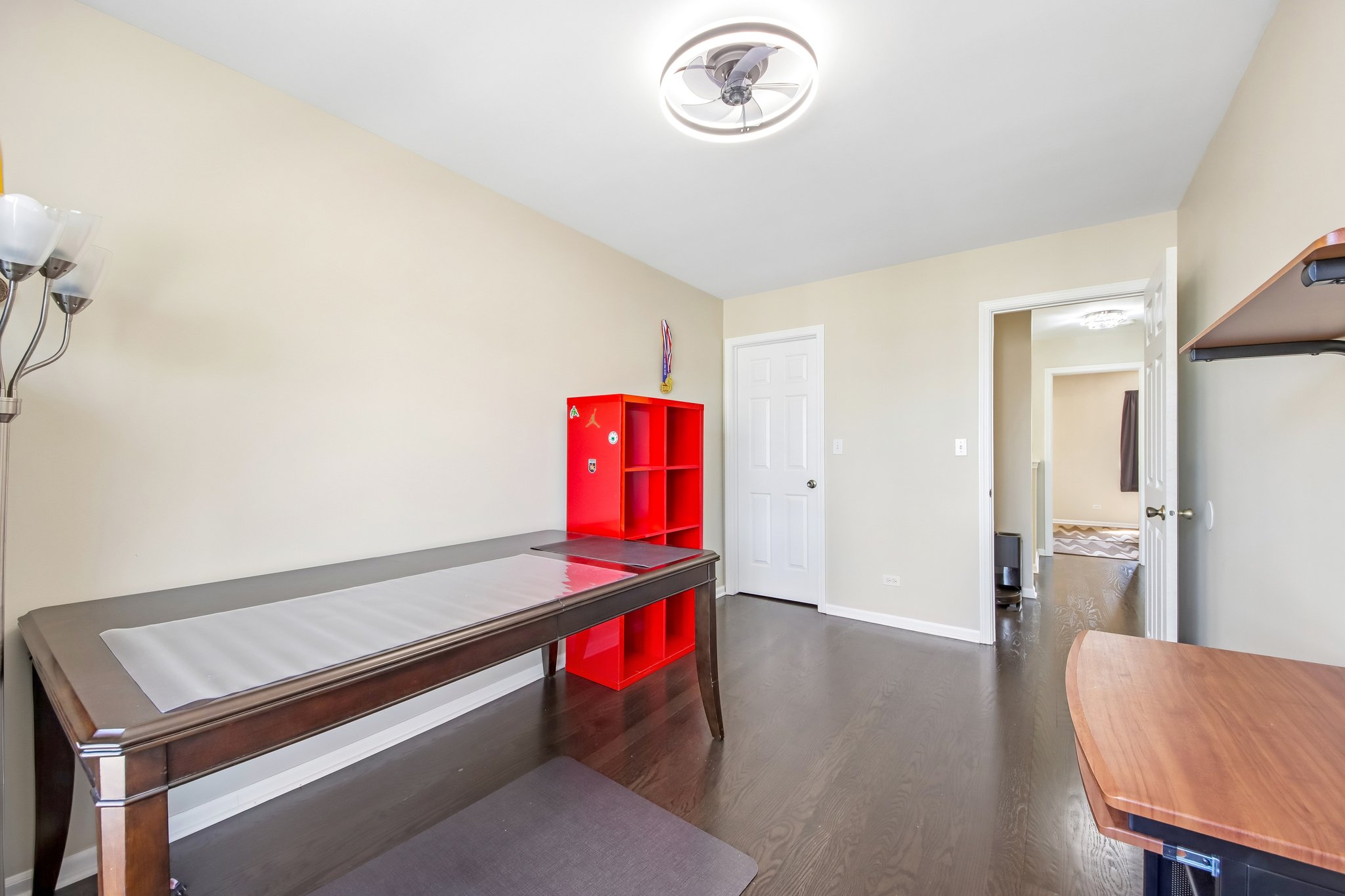 Fountainview Dr-S1605-031.jpg