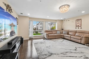 673 Fountainview Dr-S1405-010.jpg