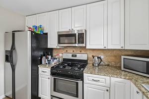 673 Fountainview Dr-S1405-020.jpg