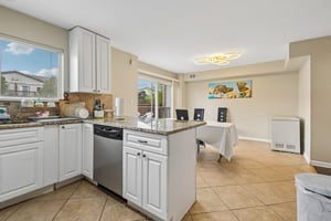 673 Fountainview Dr-S1405-021.jpg