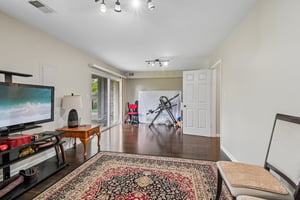 673 Fountainview Dr-S1405-025.jpg